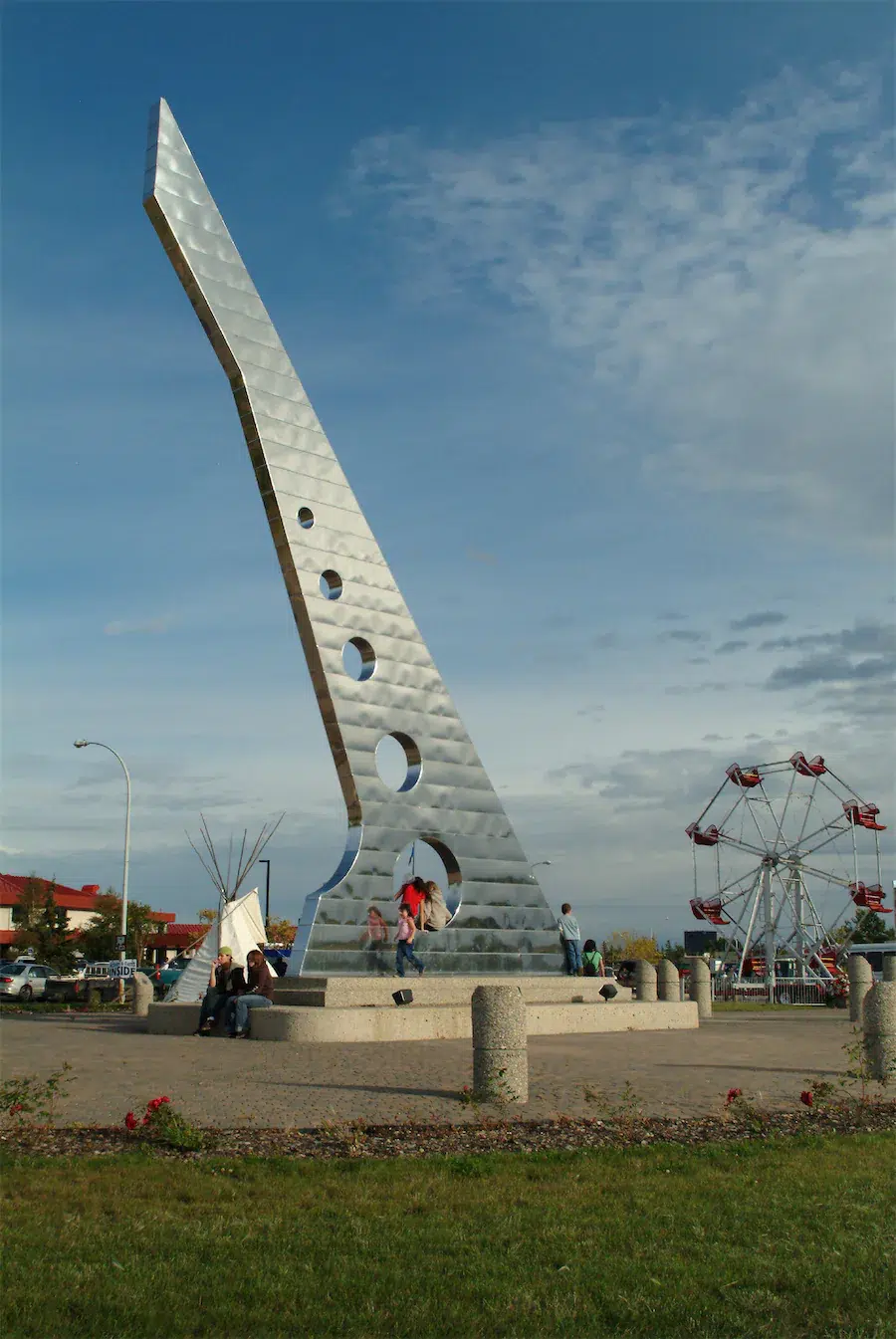 A beautiful Sculpture - Credit: Travel Alberta